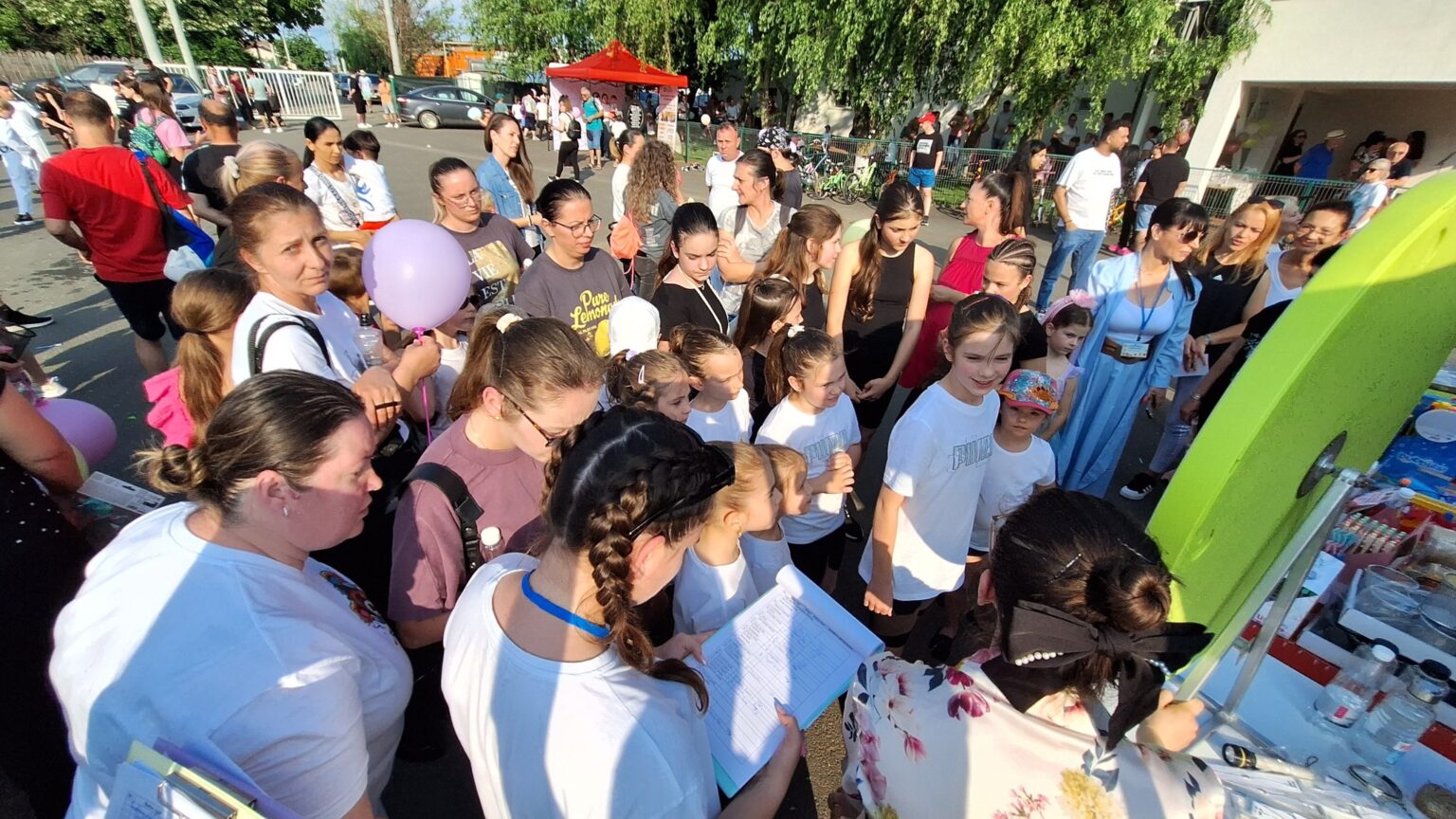 502897692_122219760320183446_4555492403150425908_n